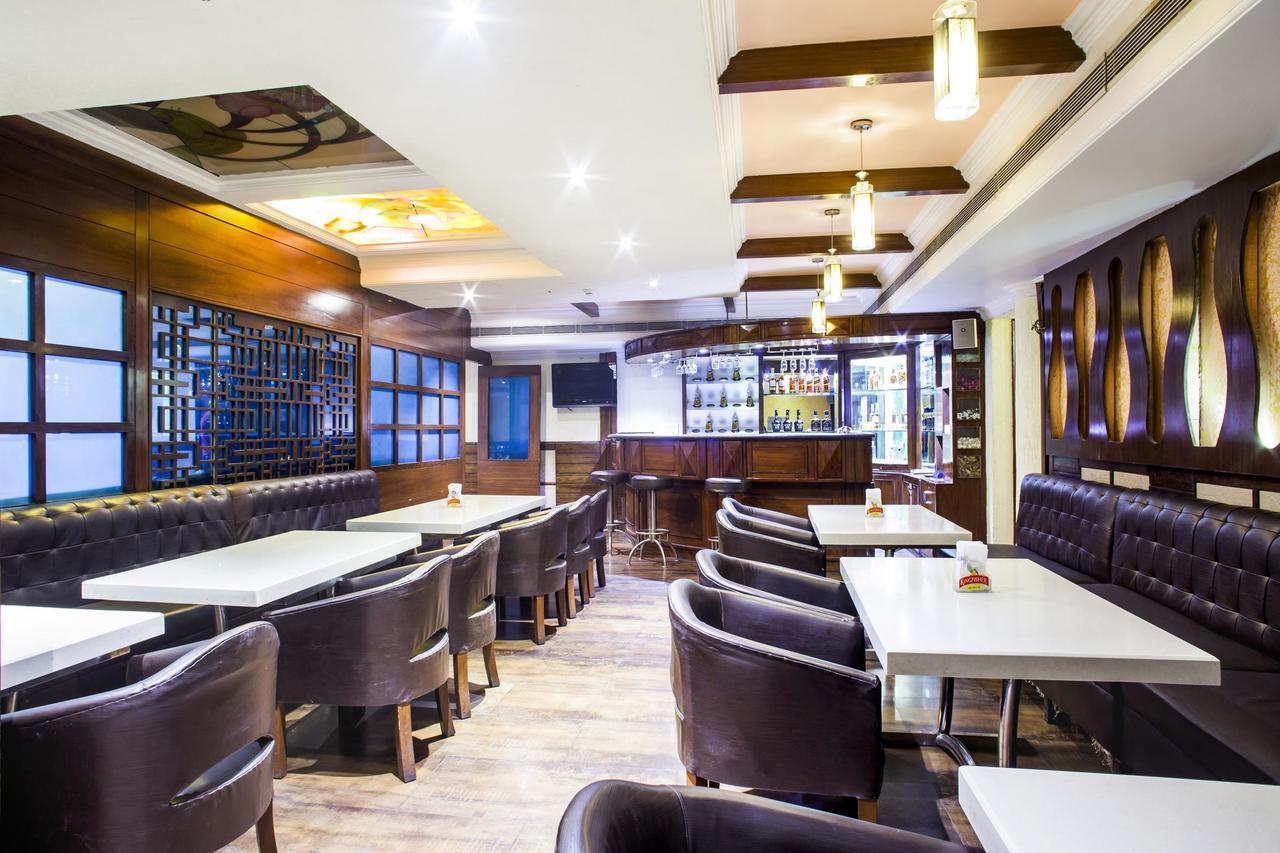 Viceroy Inn Dehradun Buitenkant foto