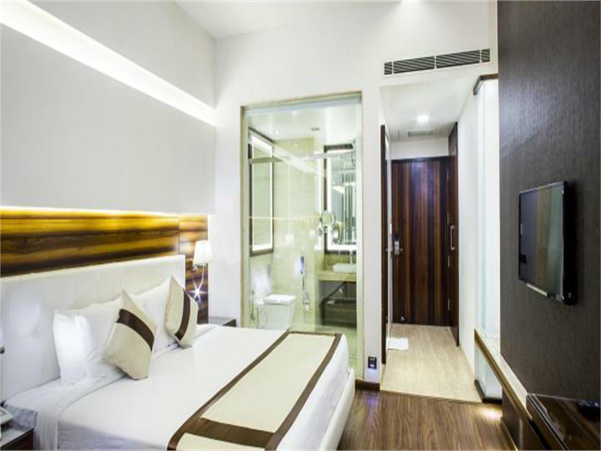Viceroy Inn Dehradun Buitenkant foto